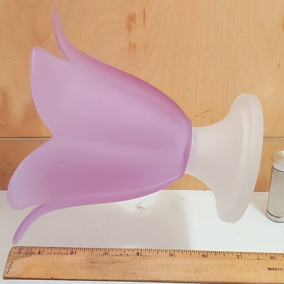 Partylite Royal Tulip 6"  Votive Tea Light Lavender Frosted Candle Holder - Picture 9 of 11